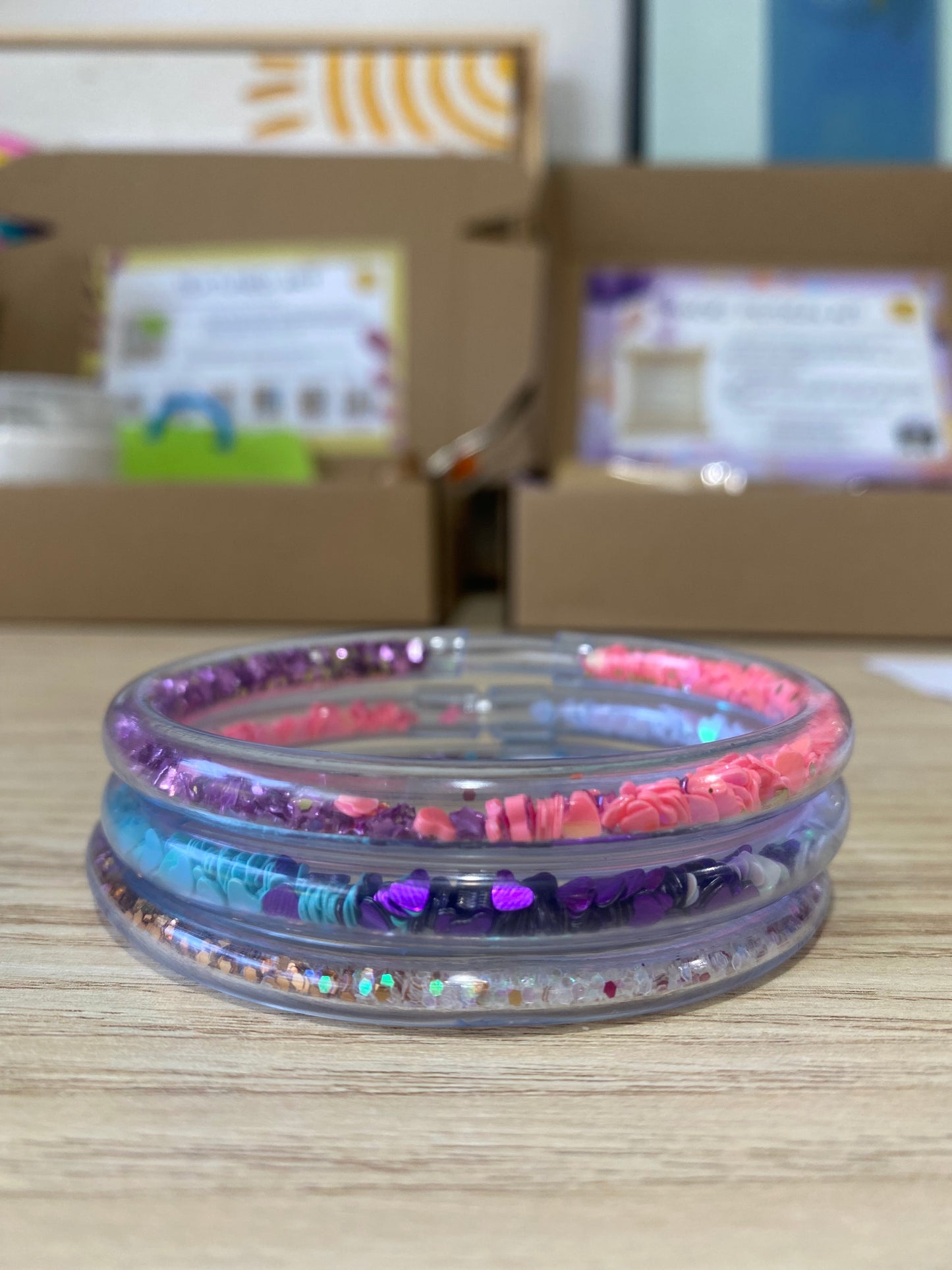 DIY Glitter bracelets